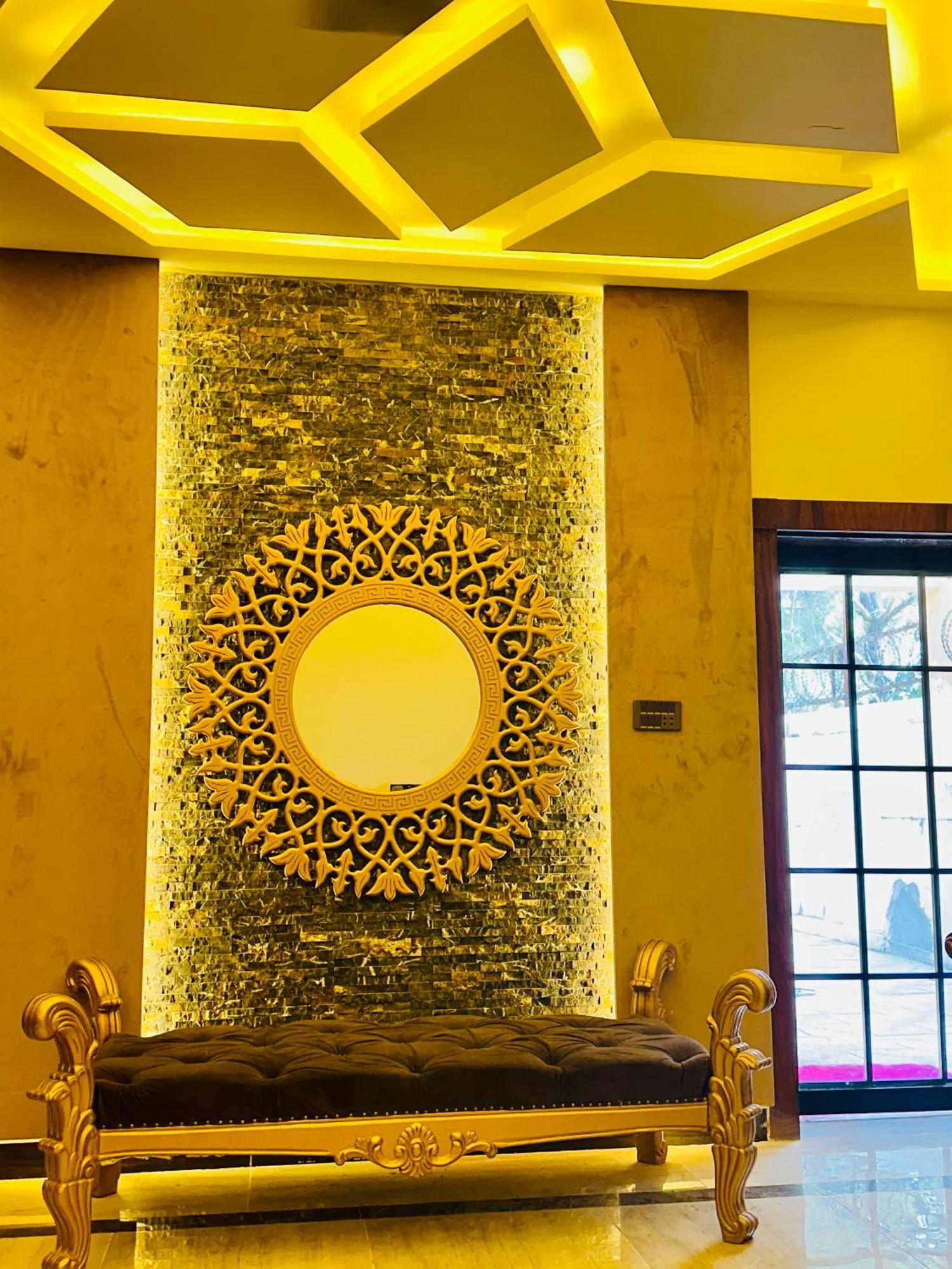 Hotel Blue Moon Continental Islamabad Zewnętrze zdjęcie
