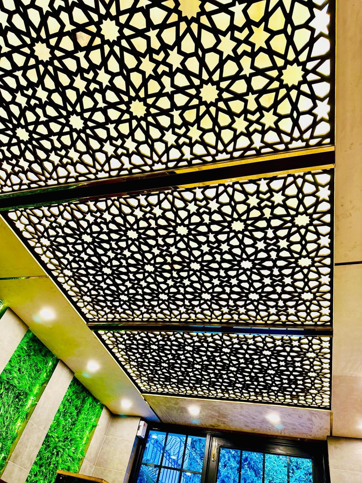 Hotel Blue Moon Continental Islamabad Zewnętrze zdjęcie