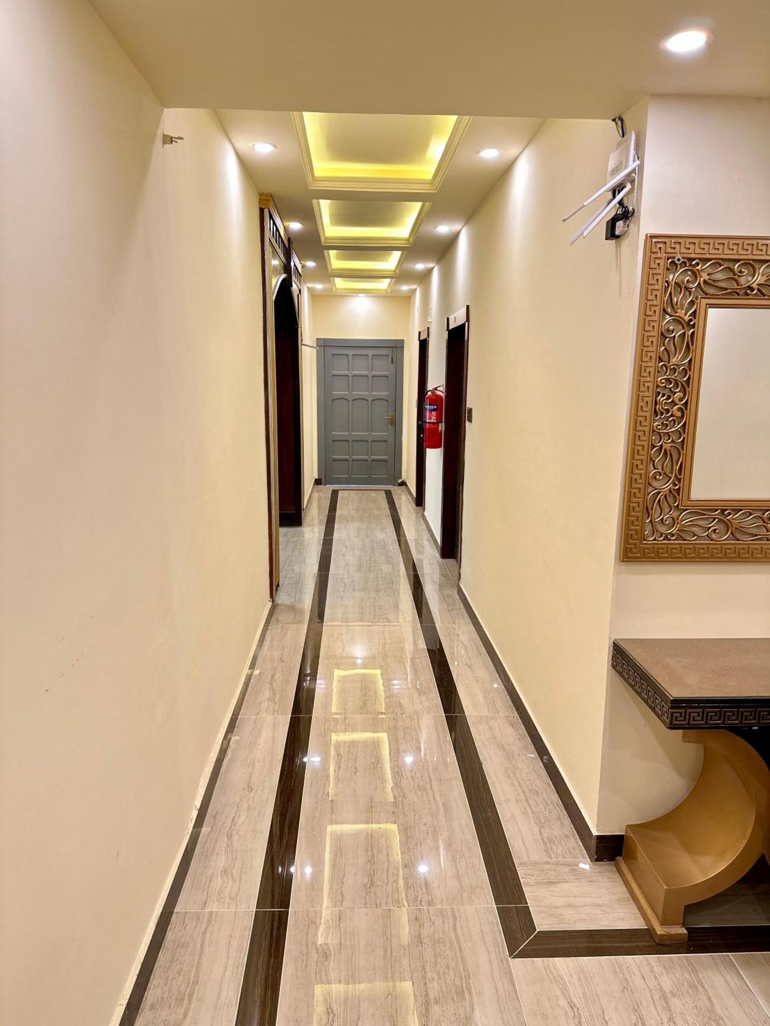 Hotel Blue Moon Continental Islamabad Zewnętrze zdjęcie